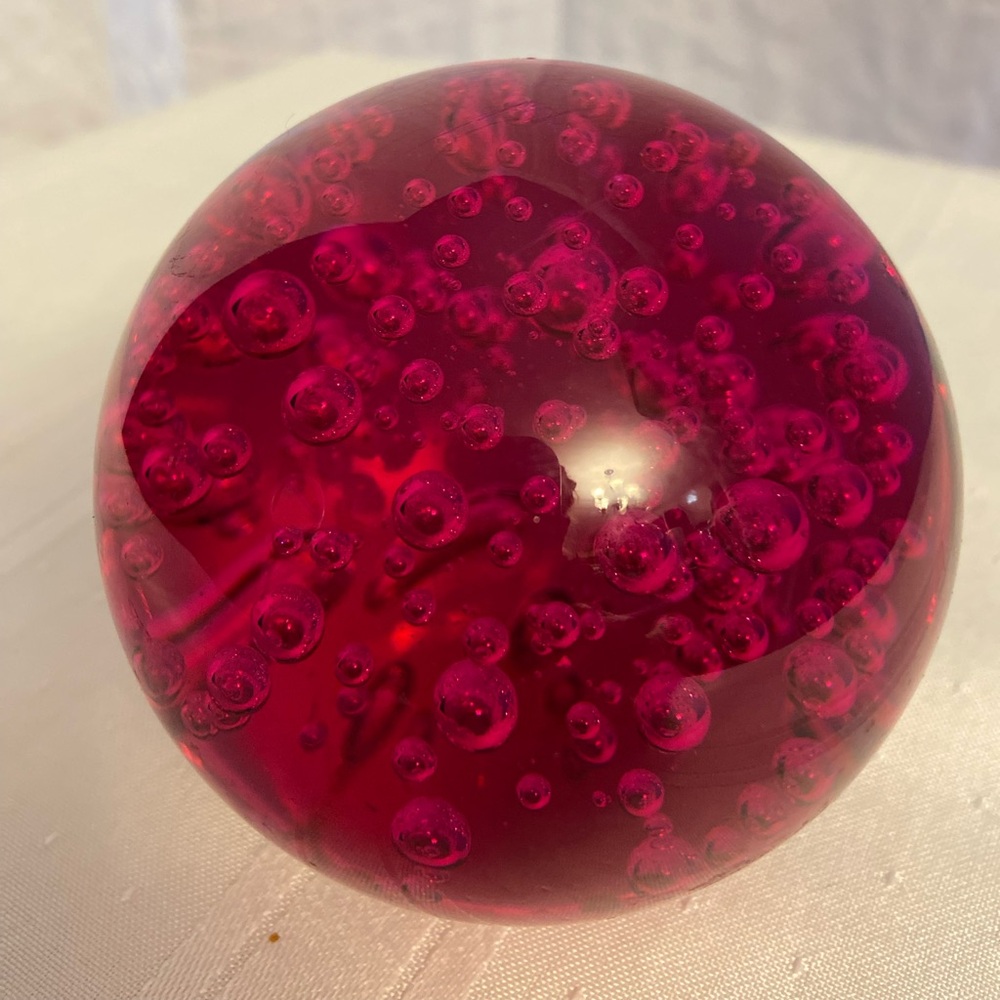 Red Resin Sphere